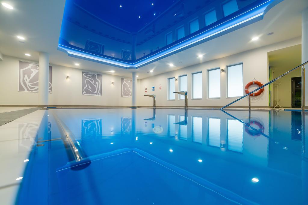 Hotel New Skanpol Колобжег Экстерьер фото