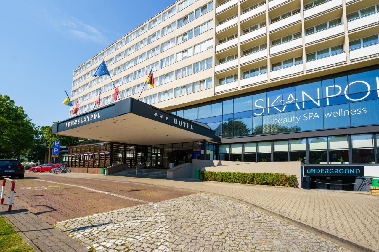 Hotel New Skanpol Колобжег Экстерьер фото