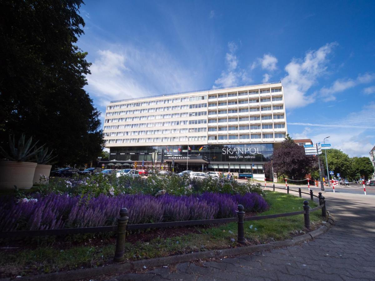 Hotel New Skanpol Колобжег Экстерьер фото