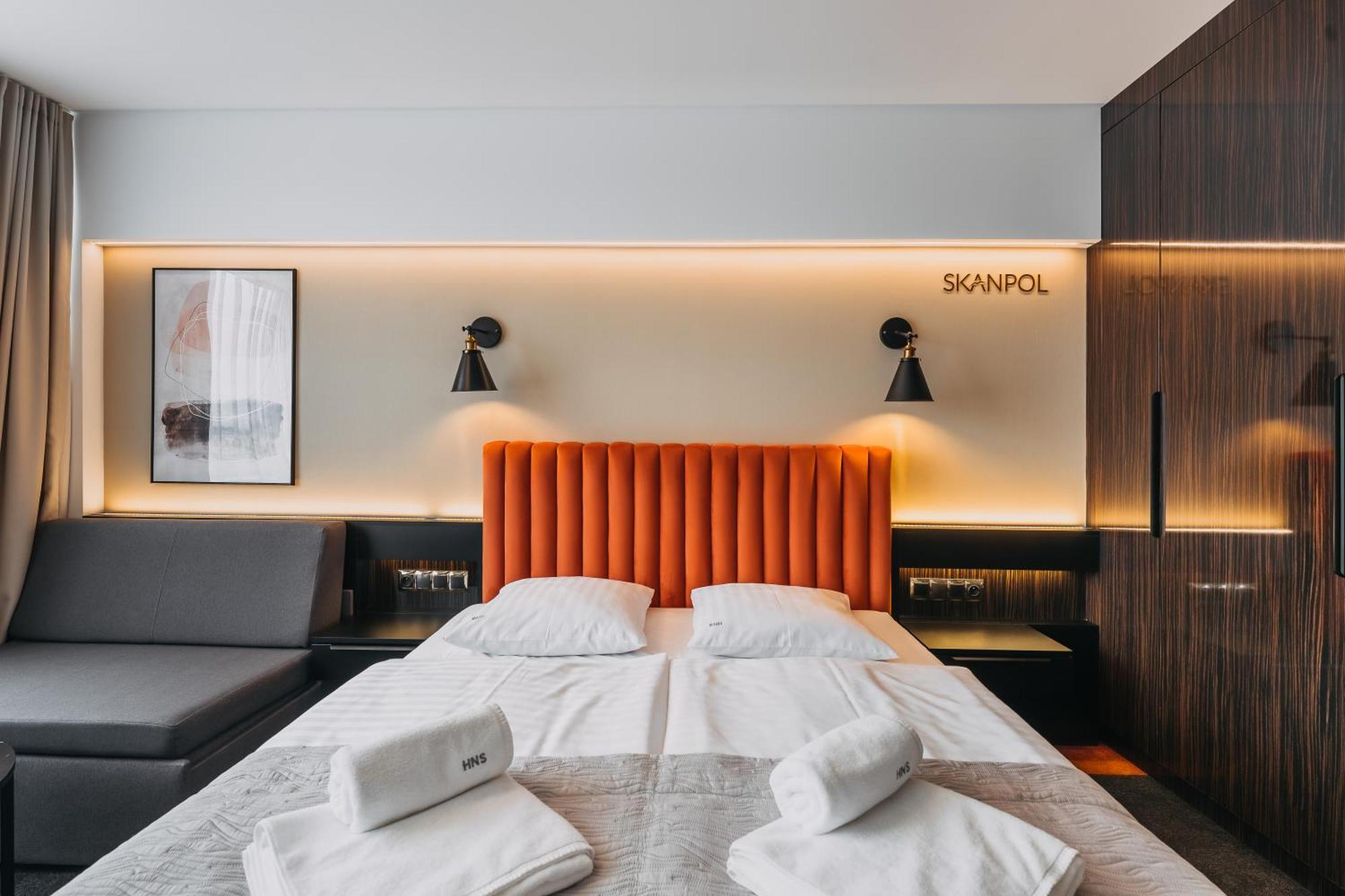 Hotel New Skanpol Колобжег Экстерьер фото