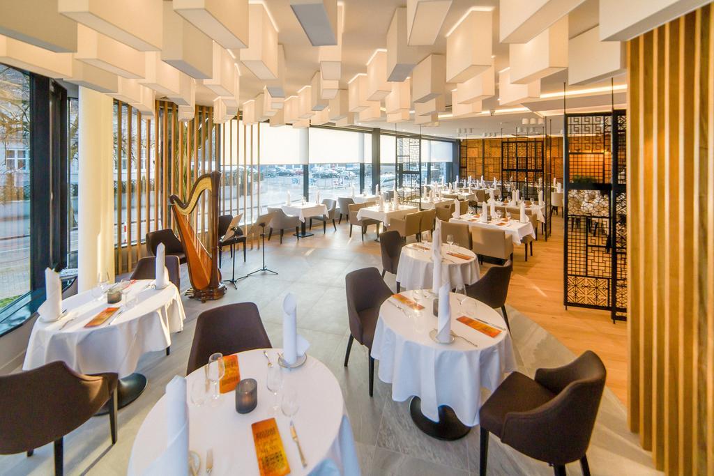 Hotel New Skanpol Колобжег Экстерьер фото